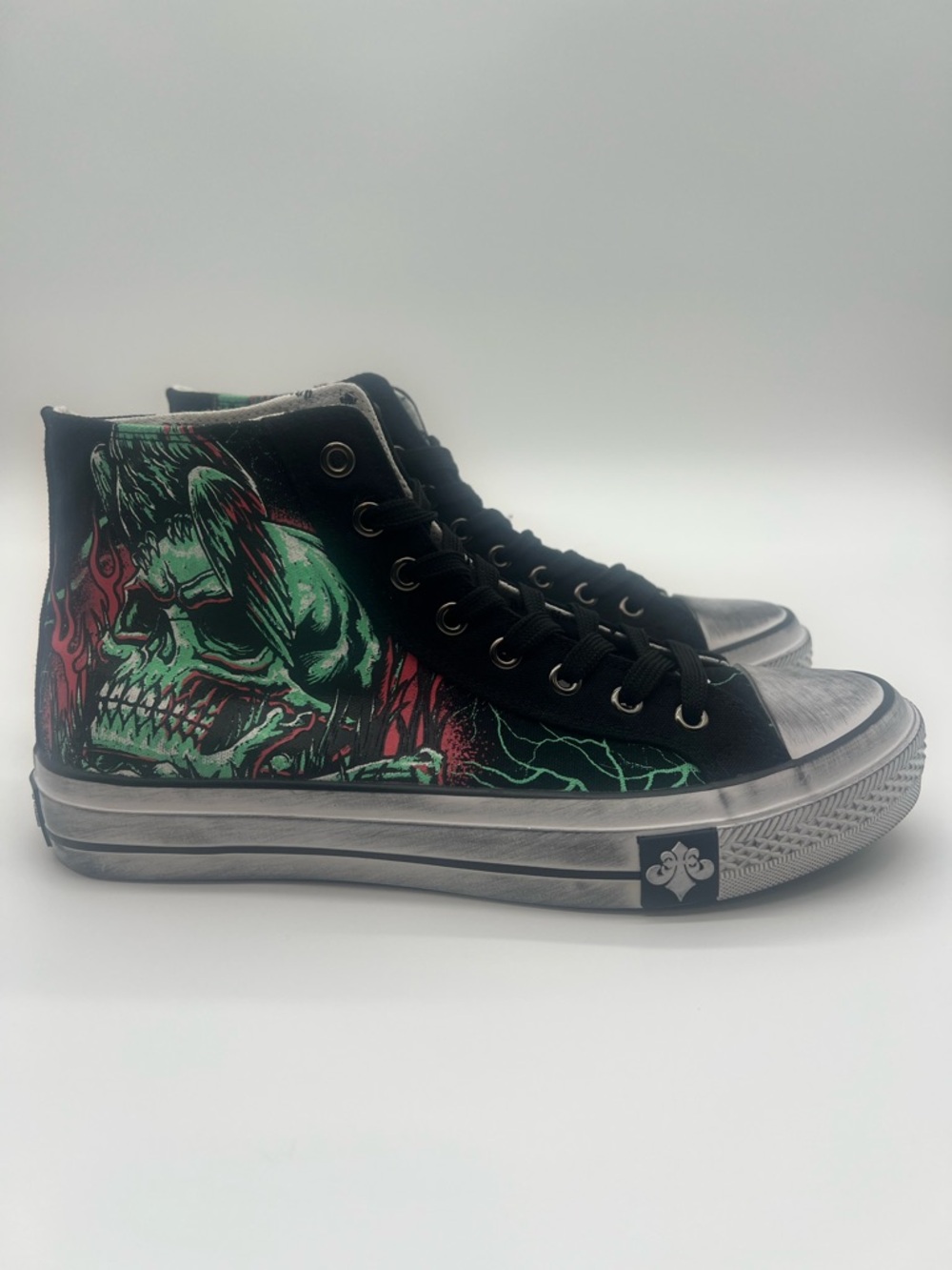 Affliction Black High‎ Top Sneakers Green Red Skull Graphic Canvas Mens 8.5